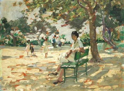 Figurer I En Park