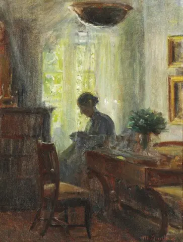 艺术家 S 家的室内装饰。安娜·安彻 (Anna Ancher) 正在做针线活