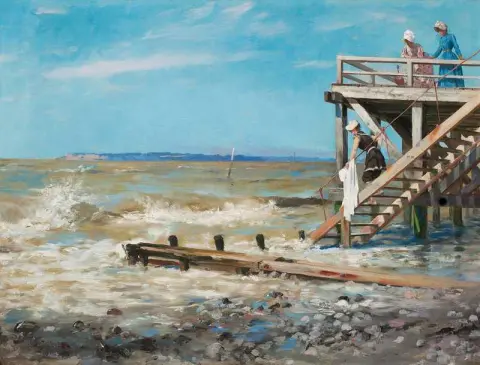 Steiger op het strand van het Engelse Kanaal