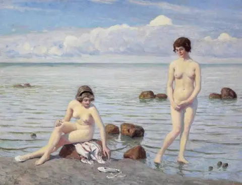 Zwei junge Frauen am Meeresufer 1916