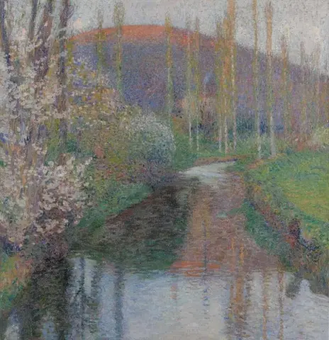 Lungofiume in primavera. Le Vert Labastide Du Vert