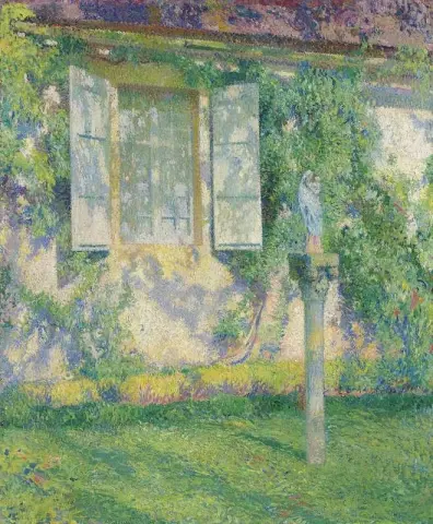 Jungfru och barn på en kolumn framför fasaden av Marquayrol ca. 1915
